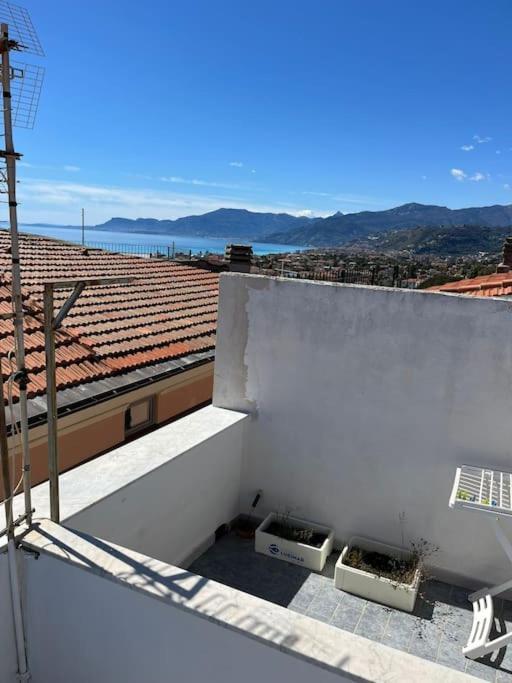 La Scalinata Apartment Bordighera Exterior photo